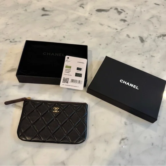 Copy Chanel Black Quilted Leather Coin Pouch - Picture 2 of 7